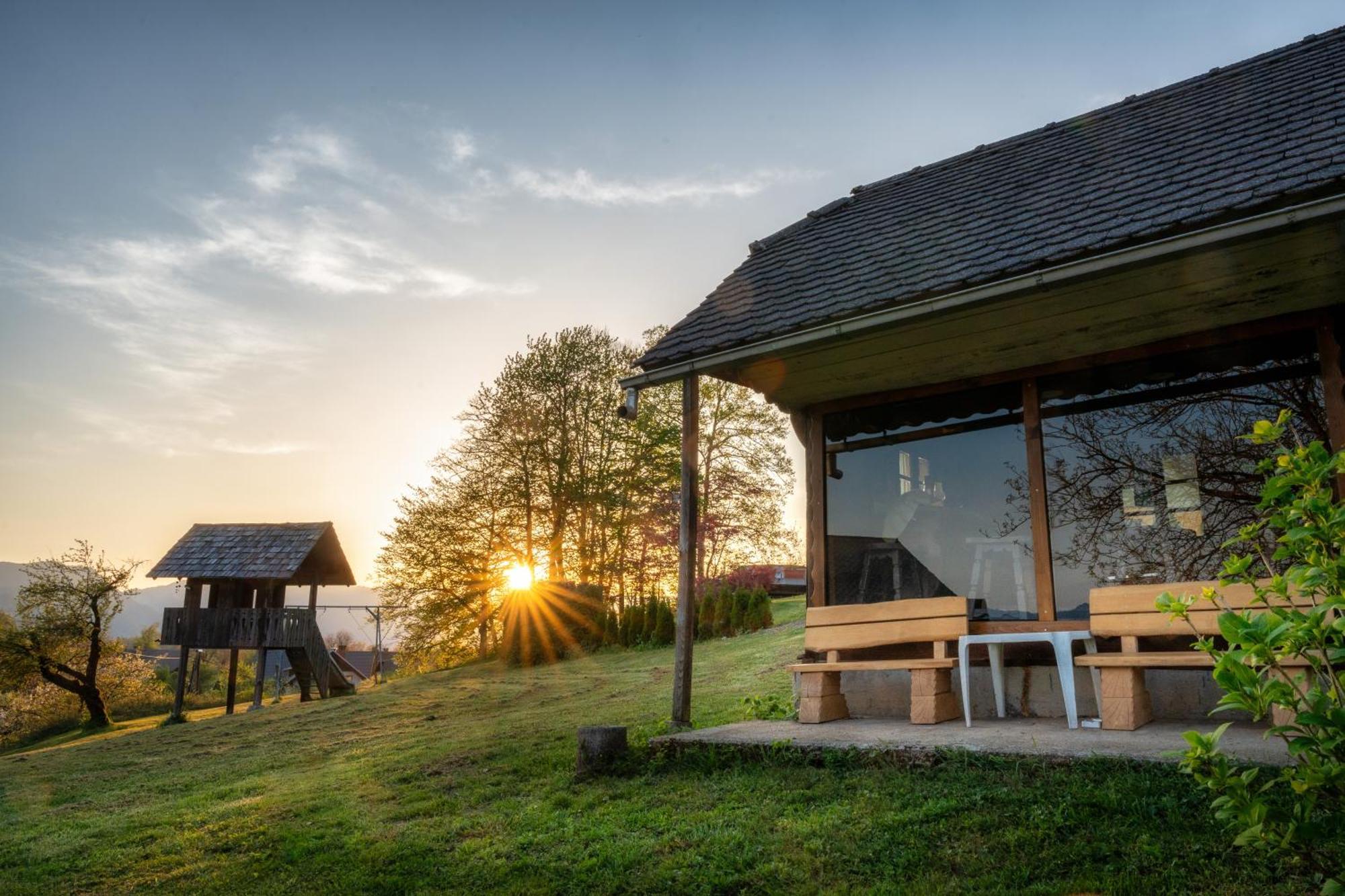 Stara Soncna Hisa Apartamento Radovljica Exterior foto