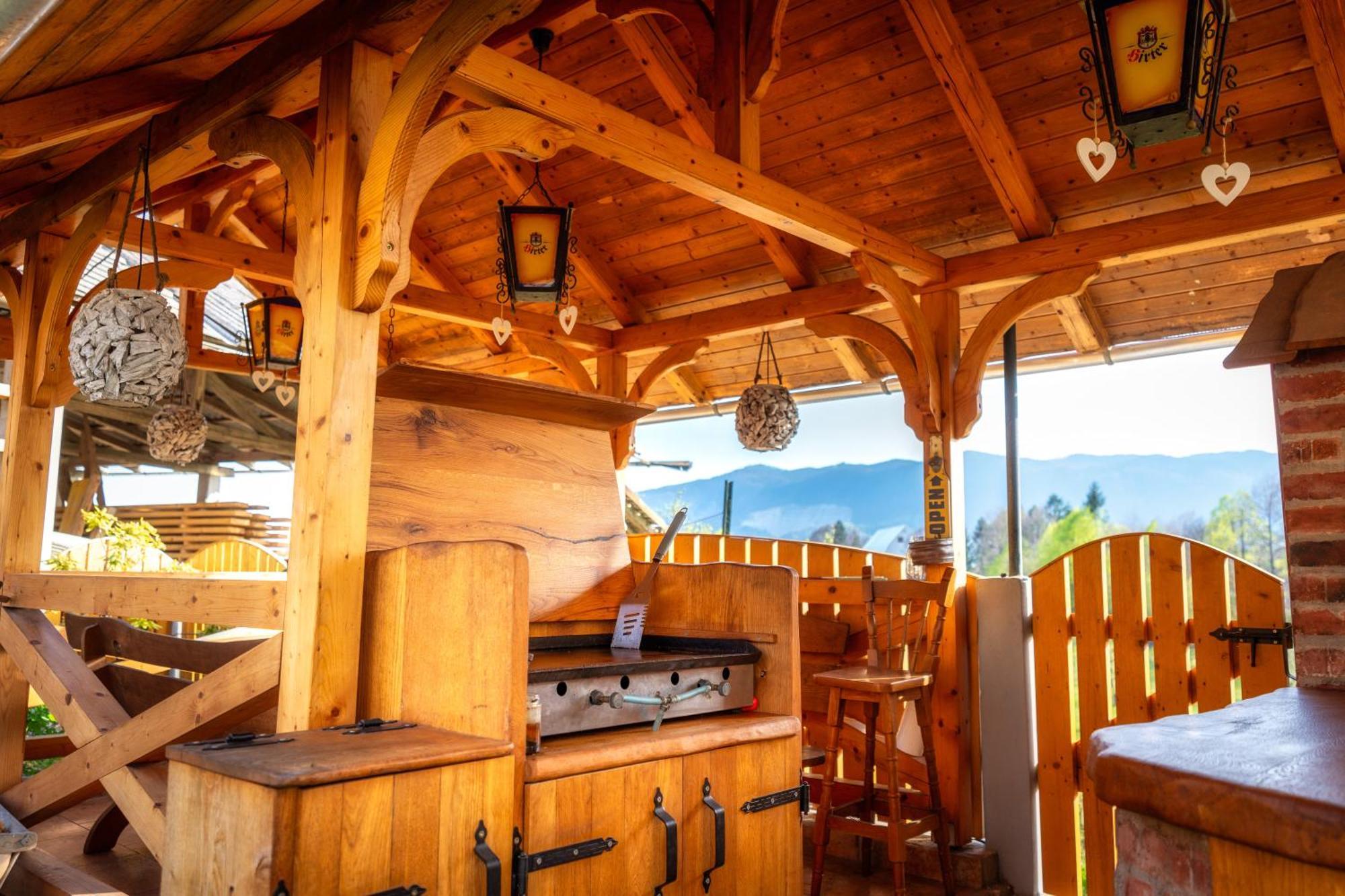 Stara Soncna Hisa Apartamento Radovljica Exterior foto